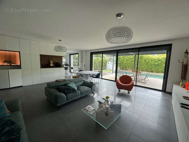 Maison à SANARY-SUR-MER