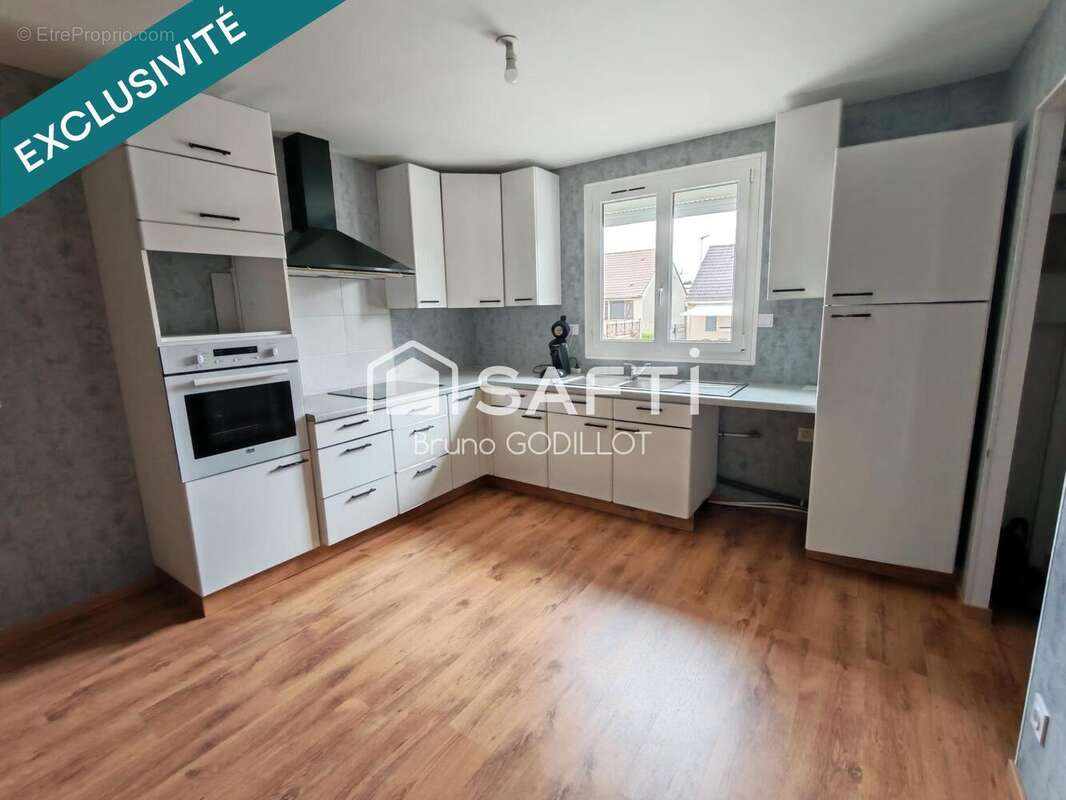 Photo 5 - Maison à SAINT-ETIENNE-DU-ROUVRAY