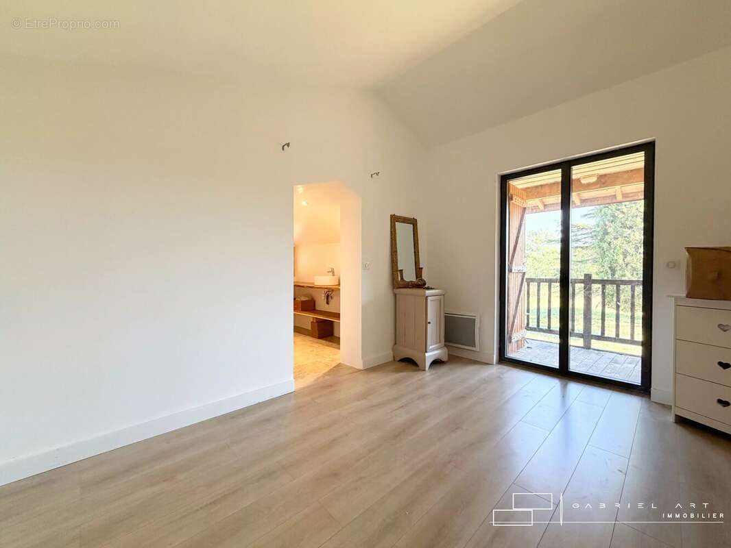Maison 154 m² à Lamazere  - photo 9
