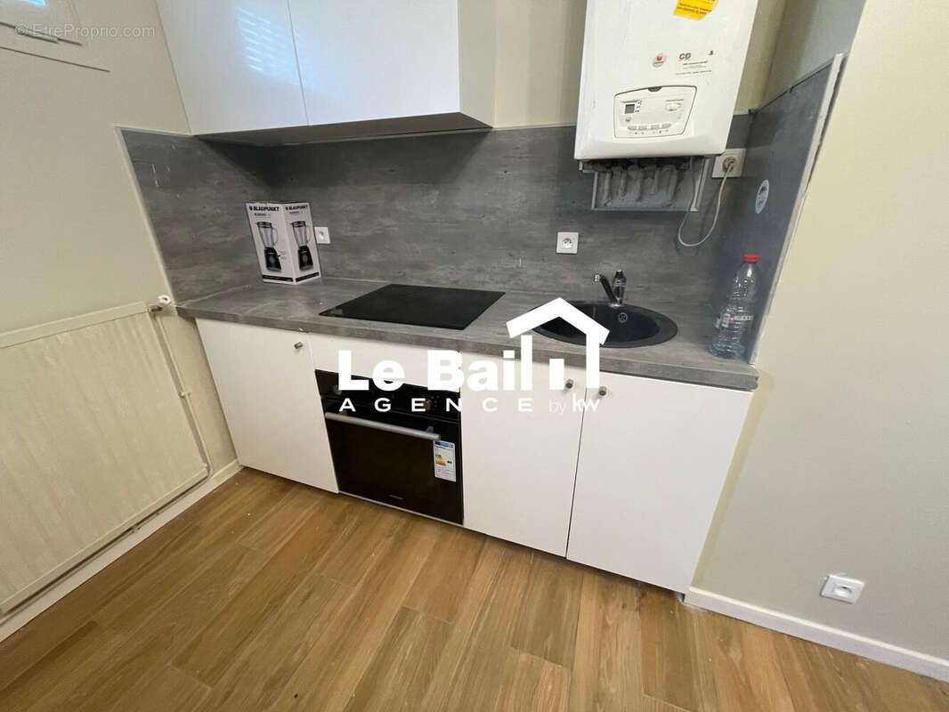 Appartement 43 m² à Osny  - photo 3