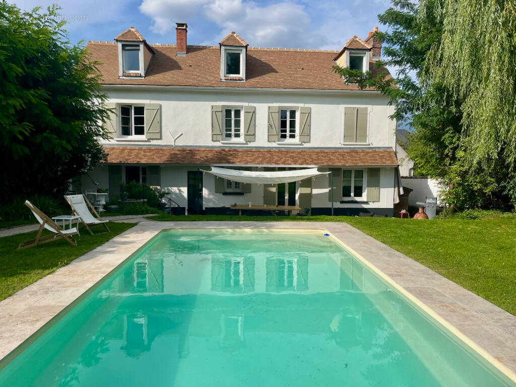 Maison à VAUGRIGNEUSE