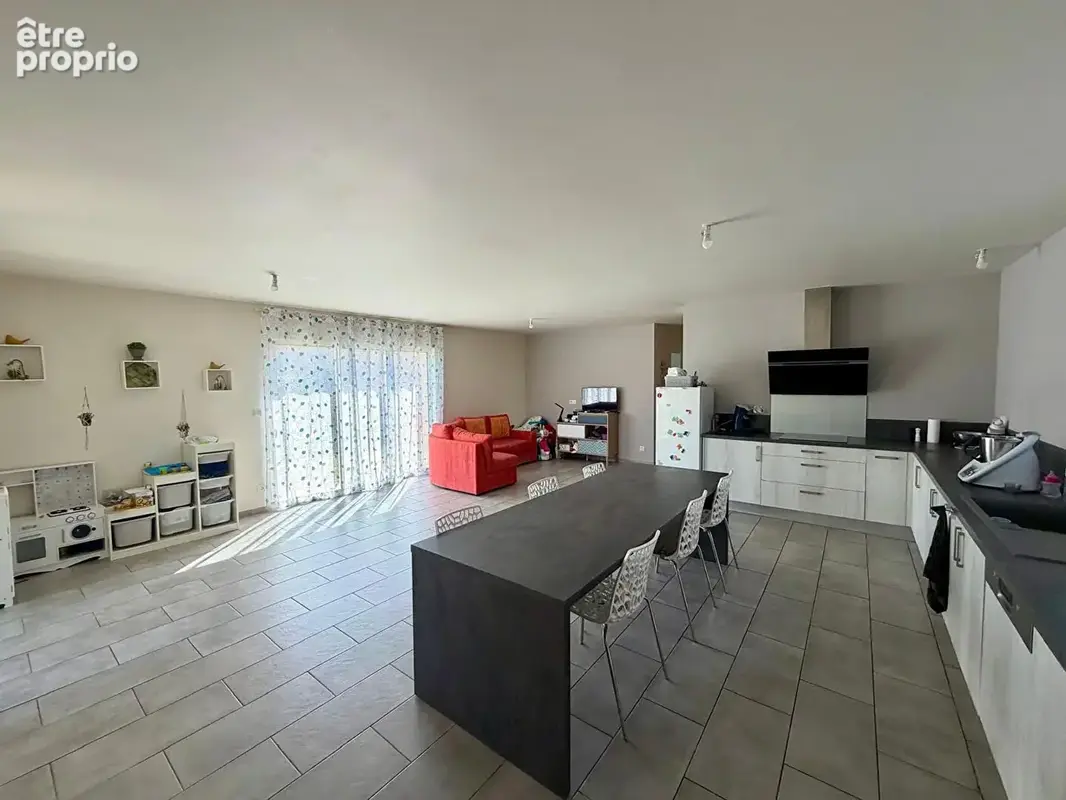 Maison récente de plain-pied 5 pièces 105 m², proche Salies de Béarn - photo 3
