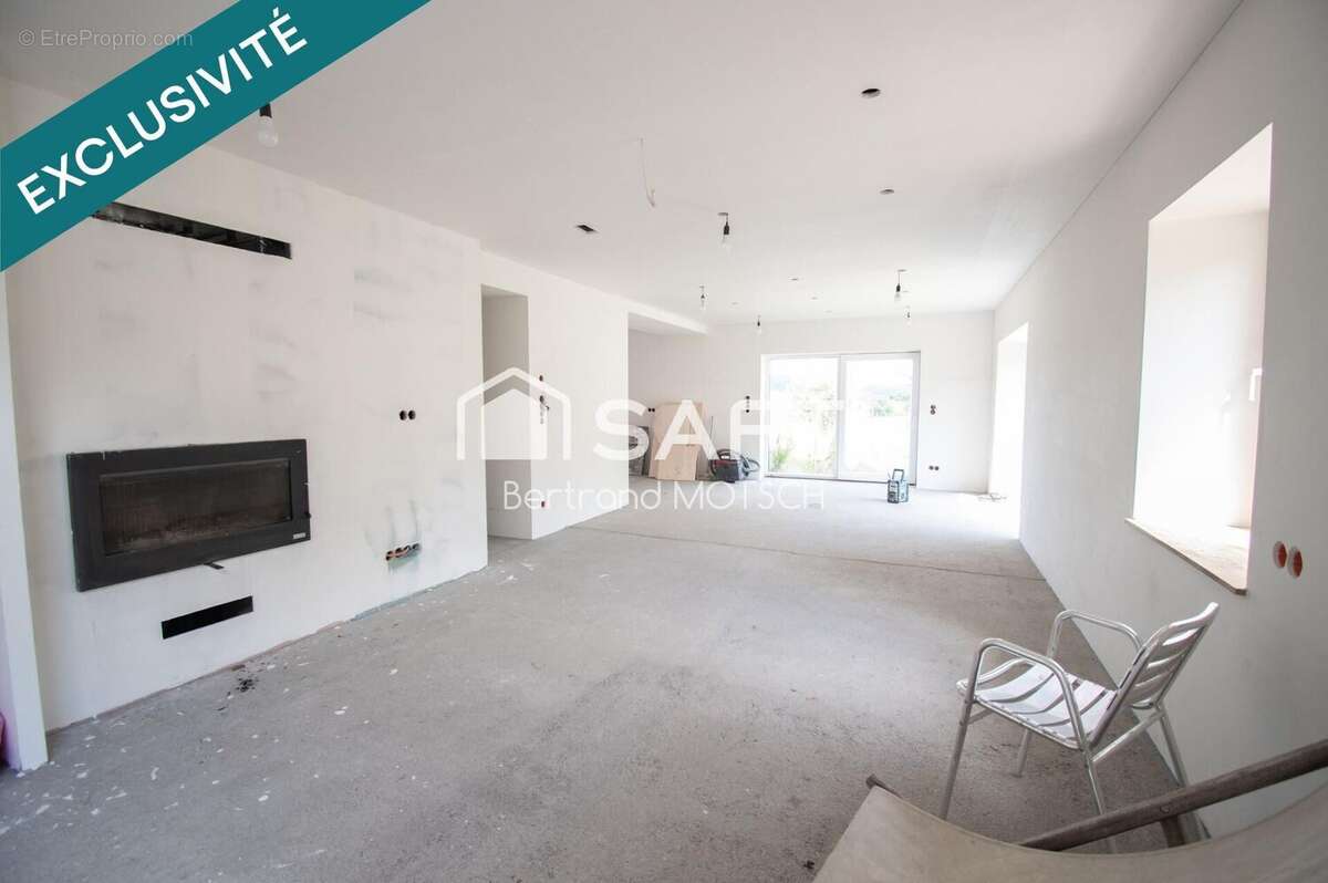 Maison 185 m² à Ville-Houdlemont  - photo 3