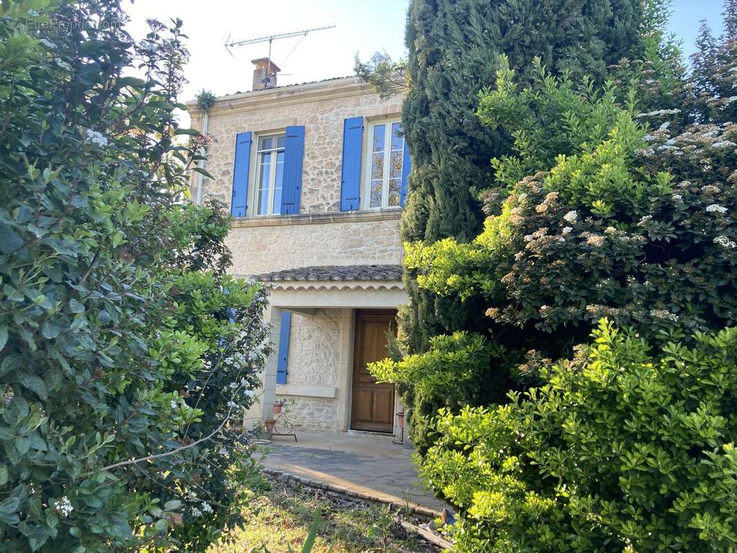 Maison à VELLERON