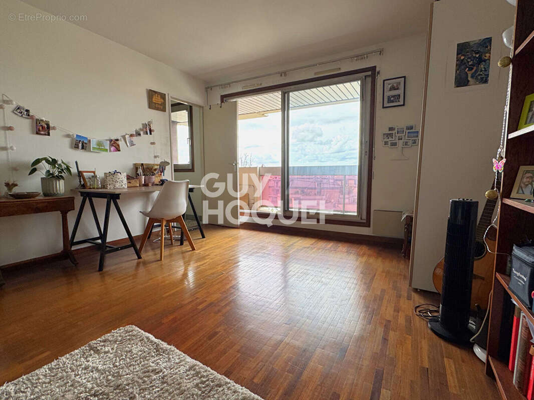 Appartement à PARIS-12E