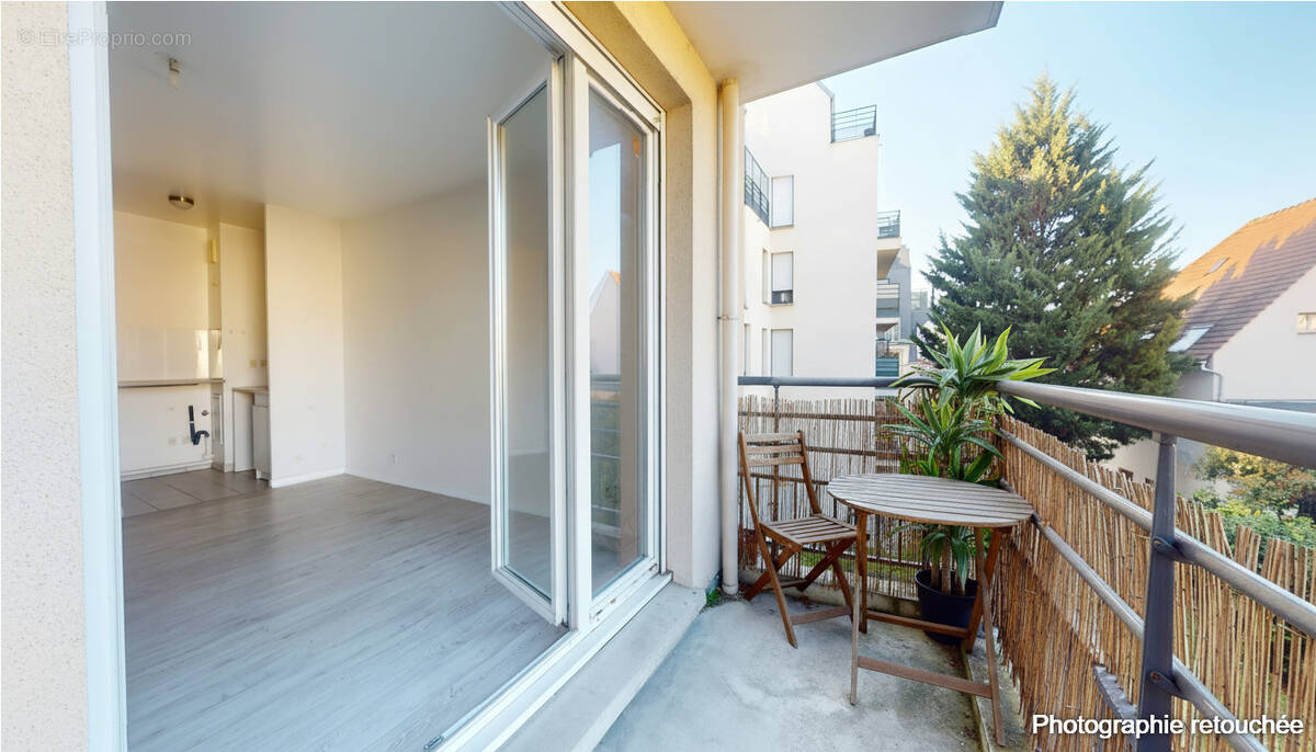 Appartement à SARTROUVILLE