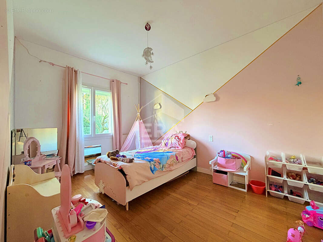 Maison à LA COURONNE