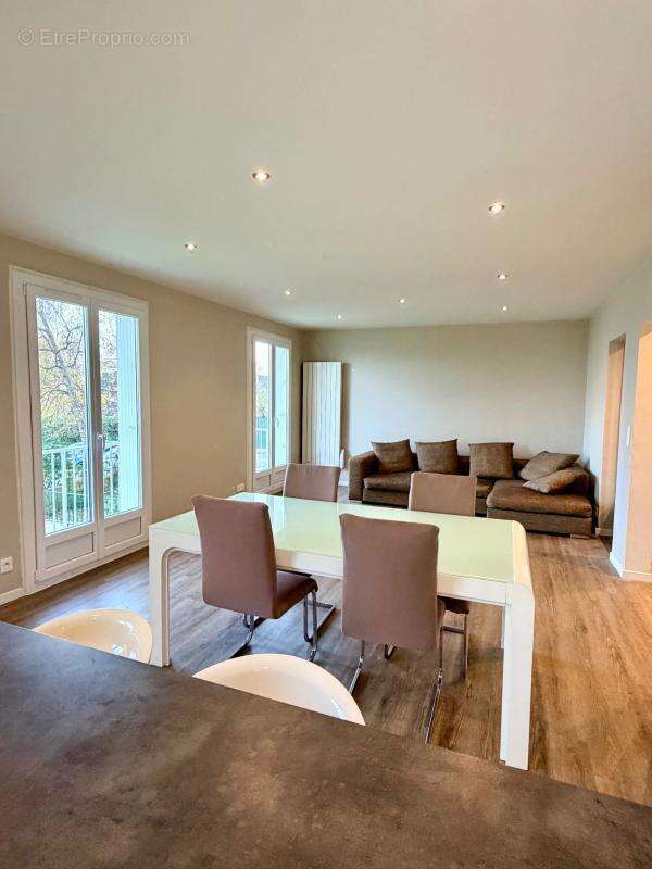 Appartement à CHAMBOURCY