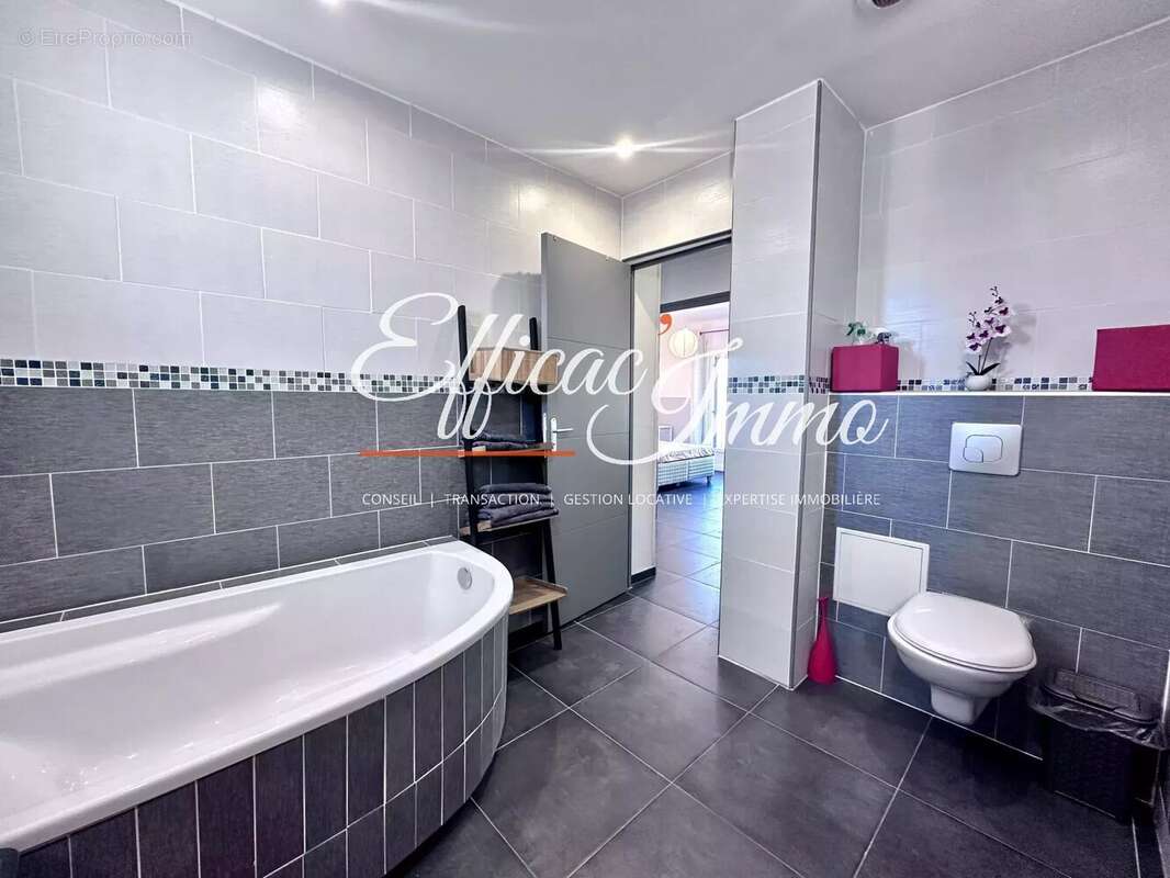 Maison 4 pièces de 117m2 - photo 16