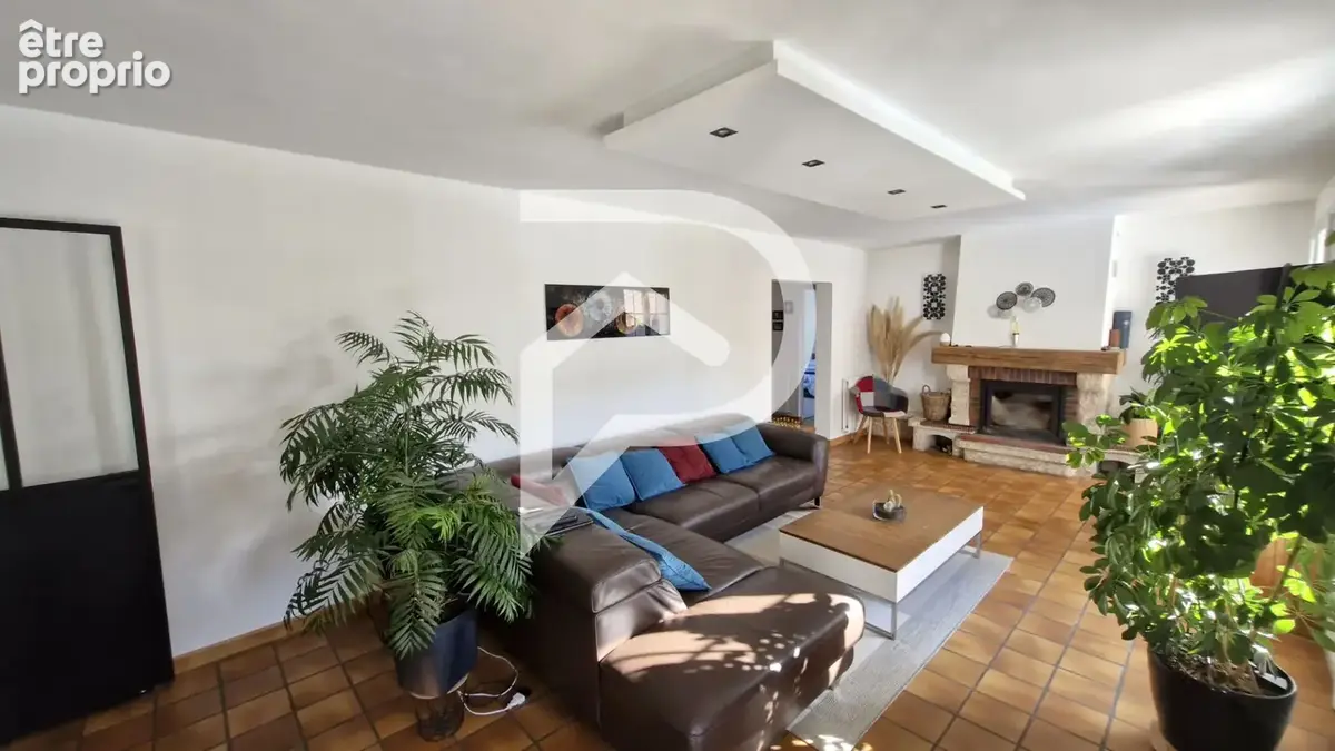 Maison rénovée 6 pièces 189 m² avec piscine proche ORTHEZ - photo 7