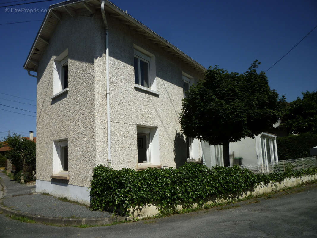 Exclusivite - ensemble immobilier de deux maisons - monsempron libos - photo 3