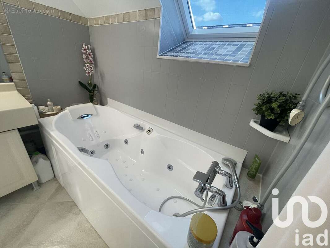 Photo 8 - Maison à BOISSISE-LE-ROI