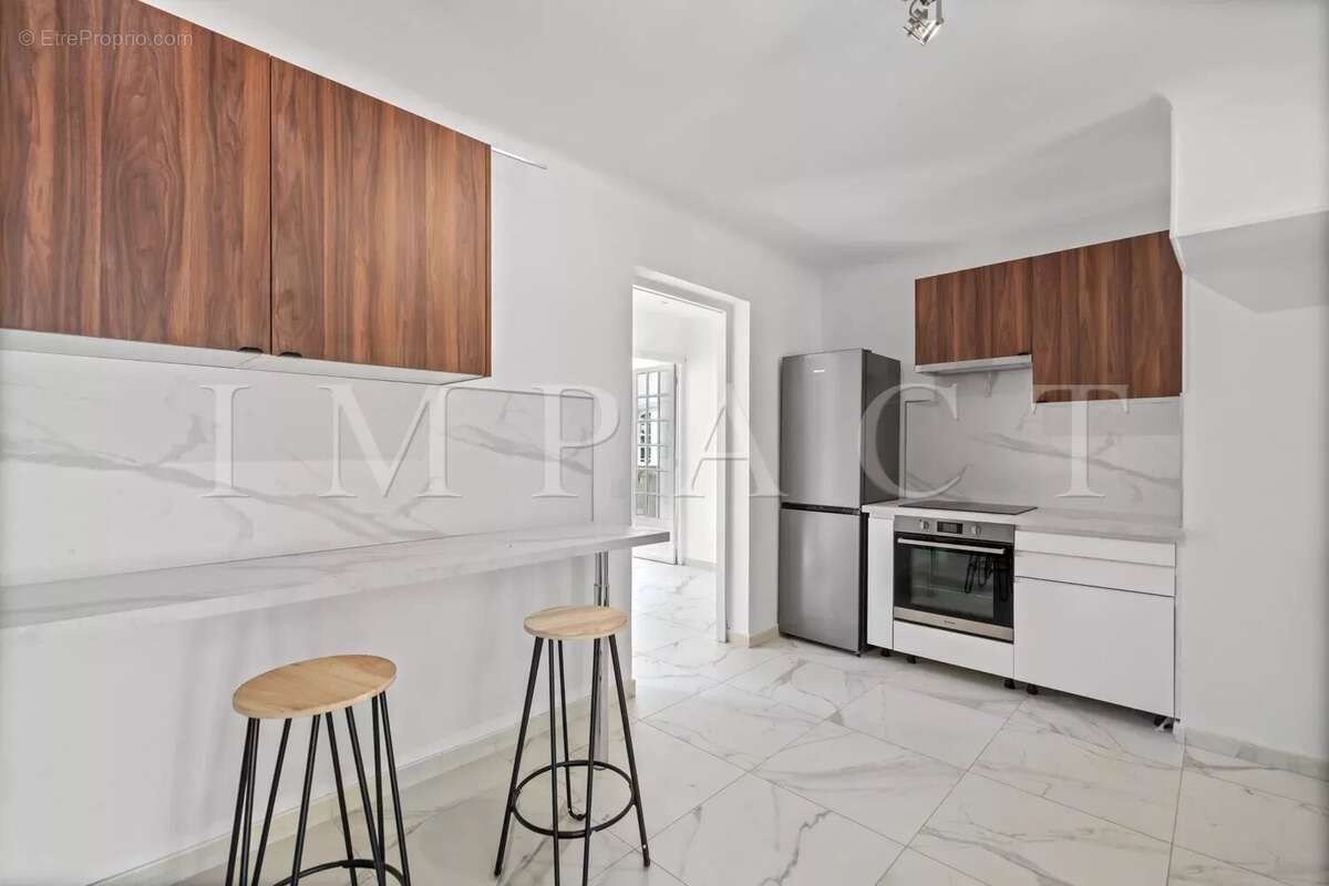 Maison à MOUGINS