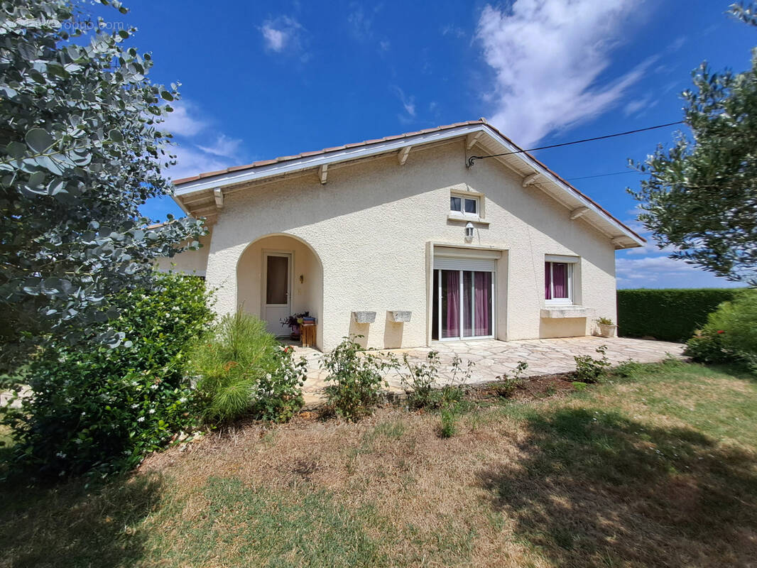 Maison à BUZET-SUR-BAISE