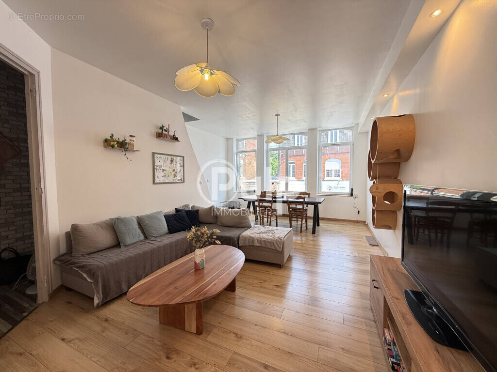 Appartement à ESTAIRES
