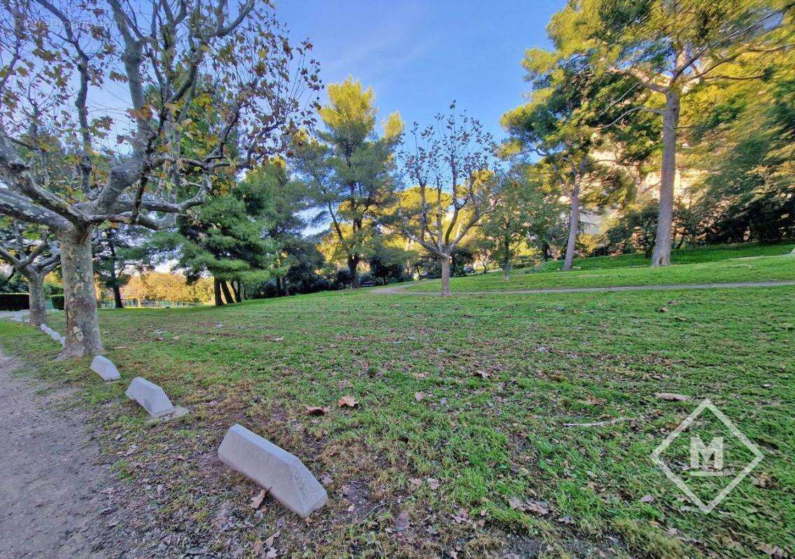 Appartement à MARSEILLE-9E