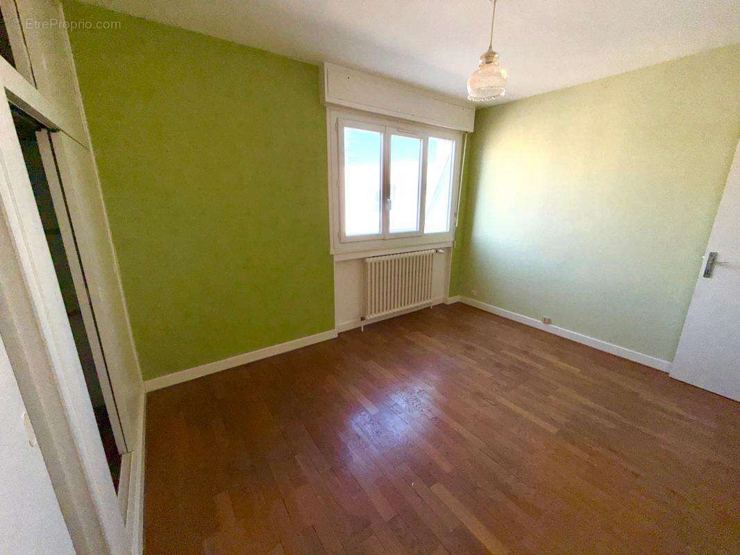 Appartement à LA VERPILLIERE