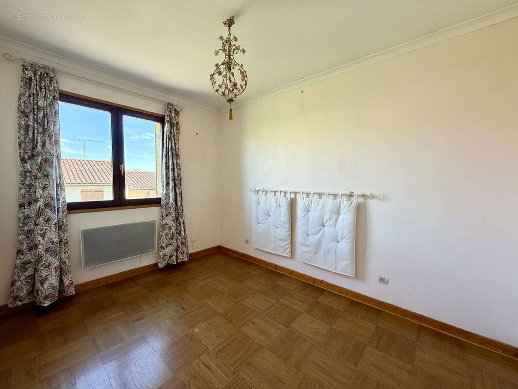 Maison à ARNAS