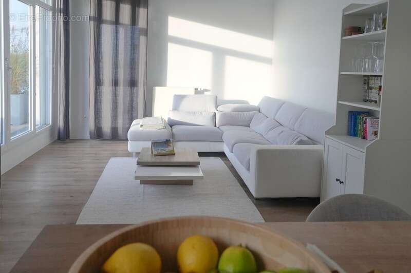 Appartement à ELANCOURT