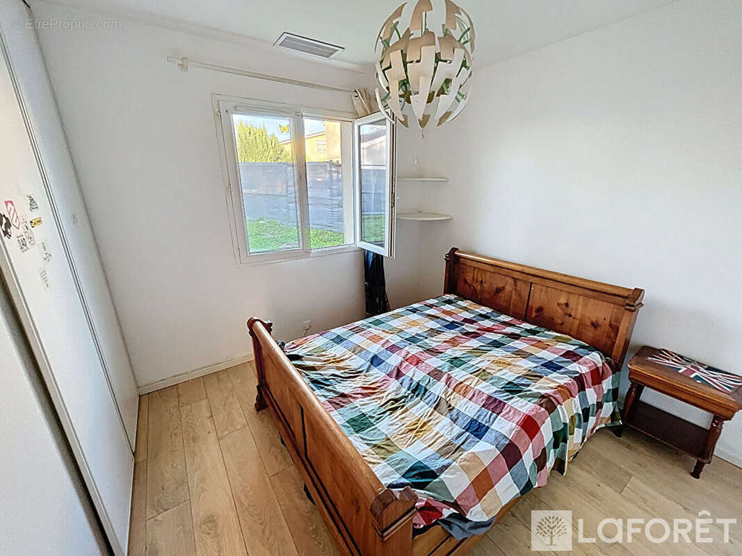 Maison à AUBIE-ET-ESPESSAS