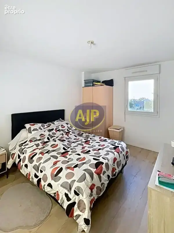 Rezé - Appartement 3 pièces 64.65 m² + parkings - photo 6
