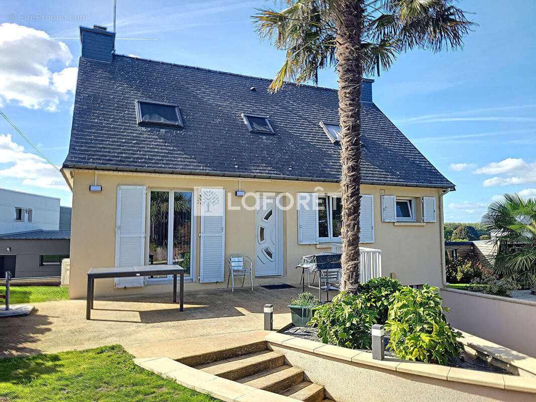 Maison à MONTERTELOT