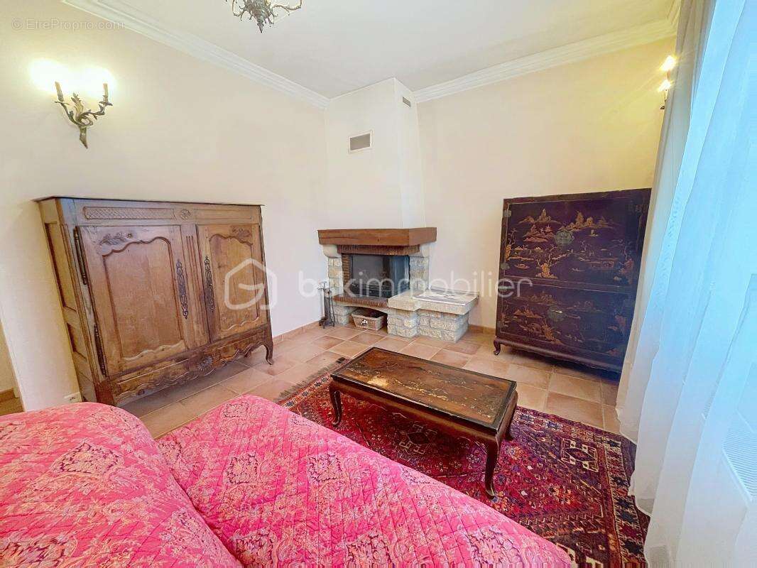 Maison à FERRIERES-EN-GATINAIS