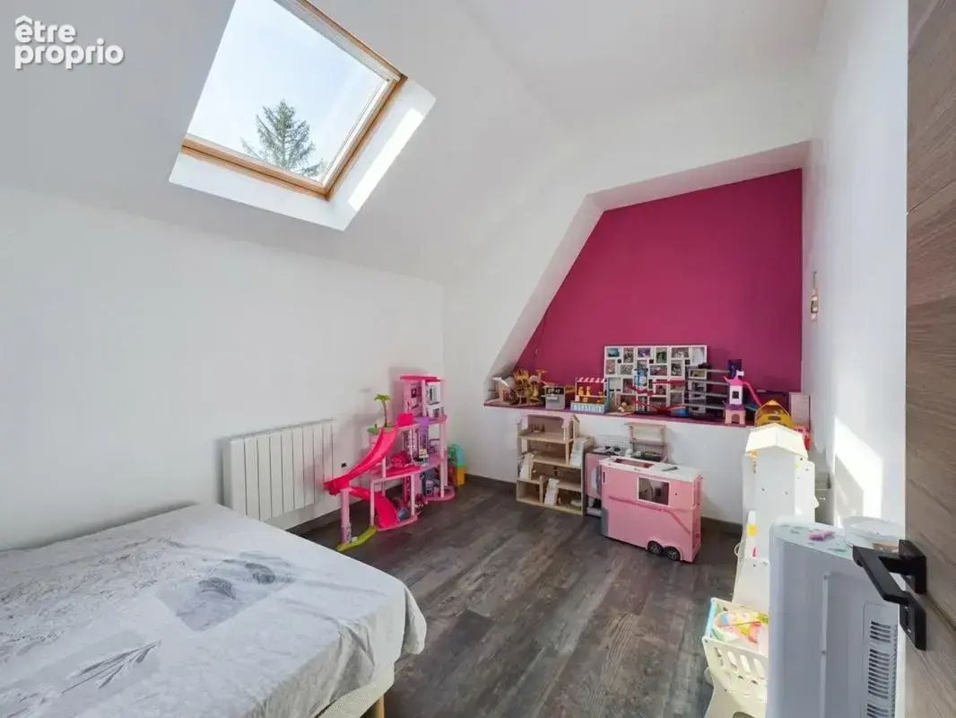 Volumes exceptionnels 3/4 chambres grand garage jardin - photo 9
