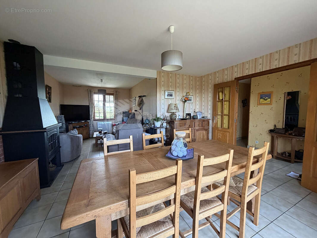 Maison à COSNE-COURS-SUR-LOIRE