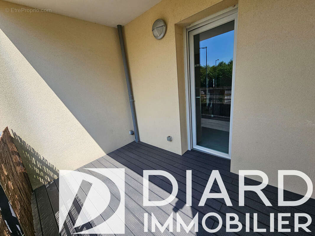 Appartement 3 pièces à vendre à Vitré - 65 m², 1er étage, bon état - photo 6