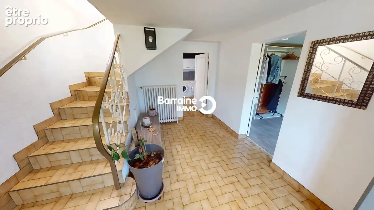 Inzinzac lochrist - maison des annees 60 non mitoyenne sur terrain de 590m² avec 2 garages - photo 17