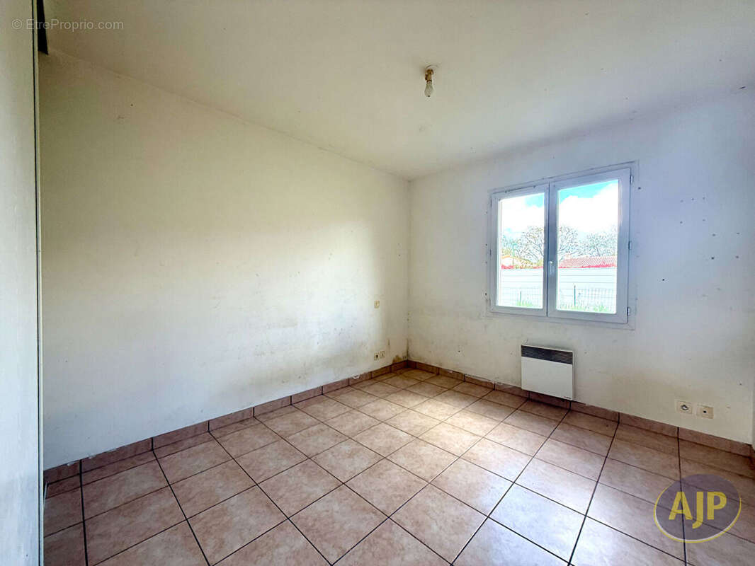 Maison à SAINTE-PAZANNE