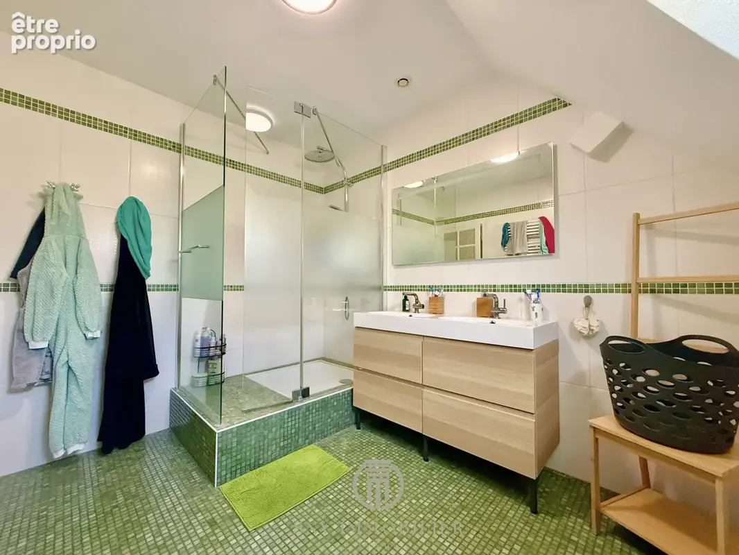 VILLA FAMILIALE avec vue, piscine XXL et pool house - photo 22