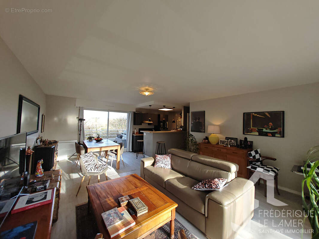 Appartement à SAINT-AVE