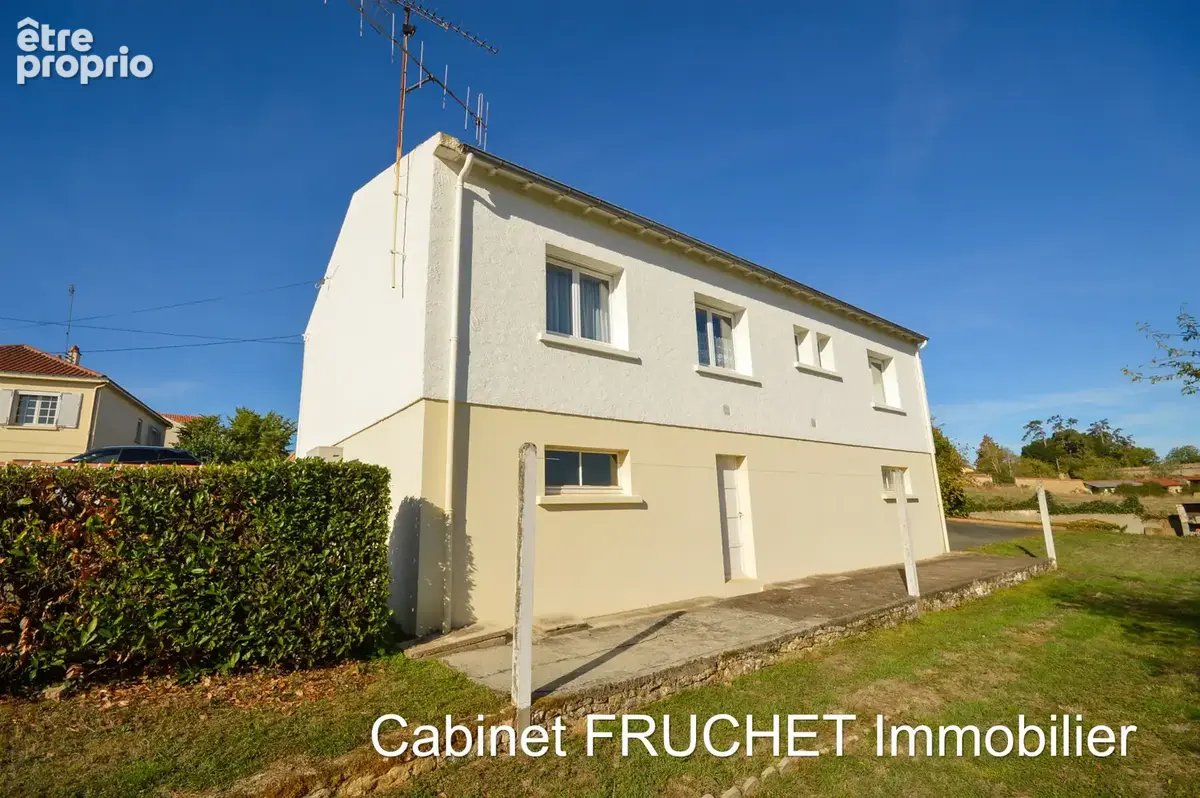 CHANTONNAY - Agréable maison - Quartier calme - photo 13