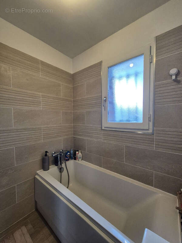 Photo 9 - Maison à ANNEZIN