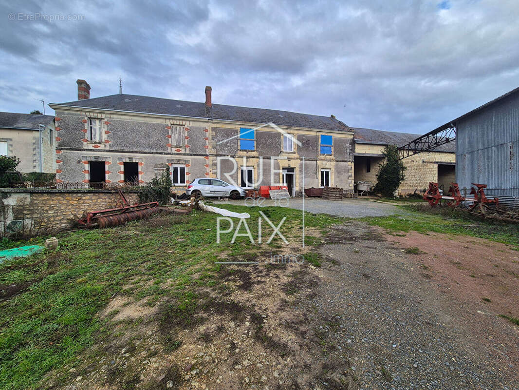 Maison Berrie 8 pièce(s) 228 m2 - photo 2