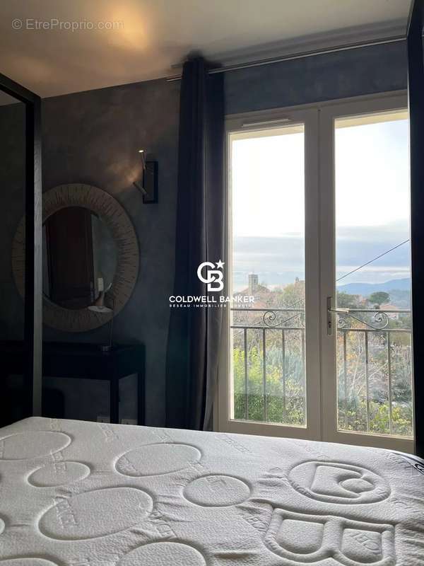 Appartement à MONTAUROUX