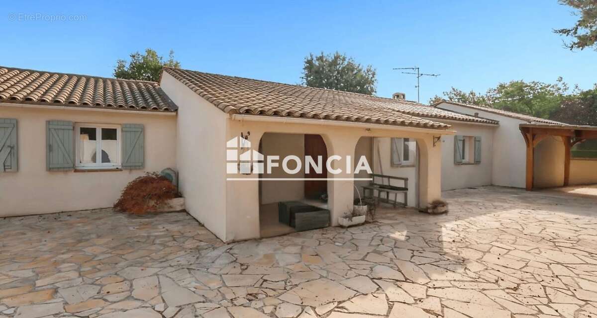 Maison à FREJUS