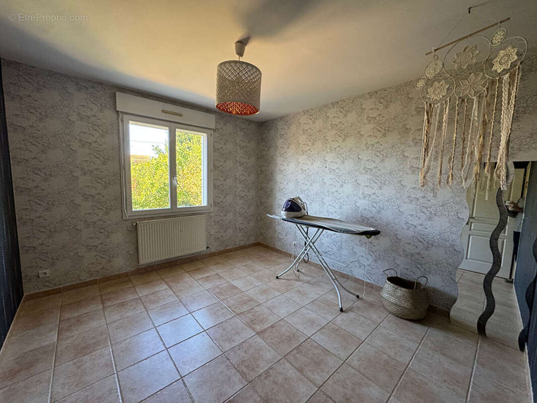 Villa - Maraussan - 5 pièces - 150 m² - photo 10