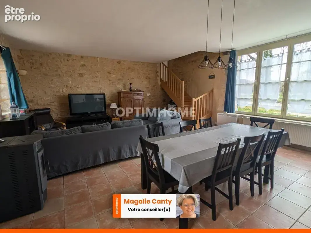 HAUTEFORT (24) maison spacieuse 4 chambres et piscine - photo 4