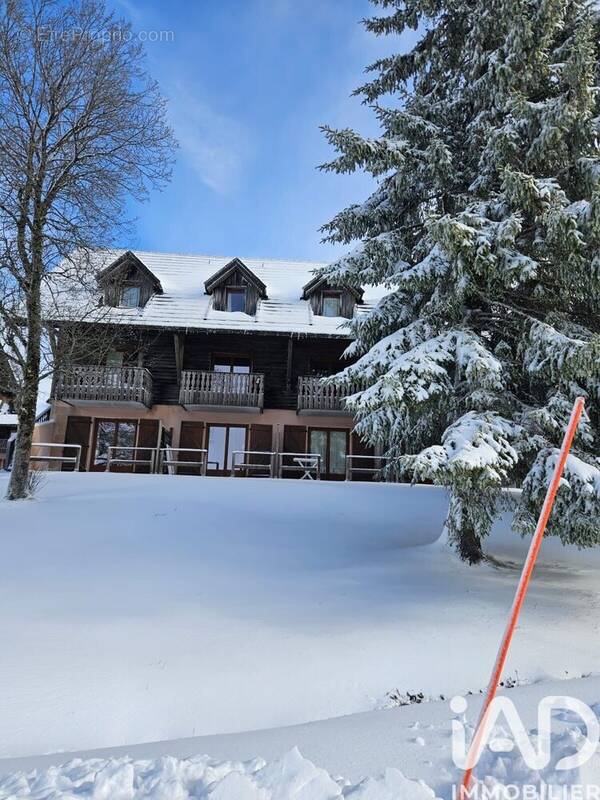 Photo 1 - Appartement à BESSE-ET-SAINT-ANASTAISE