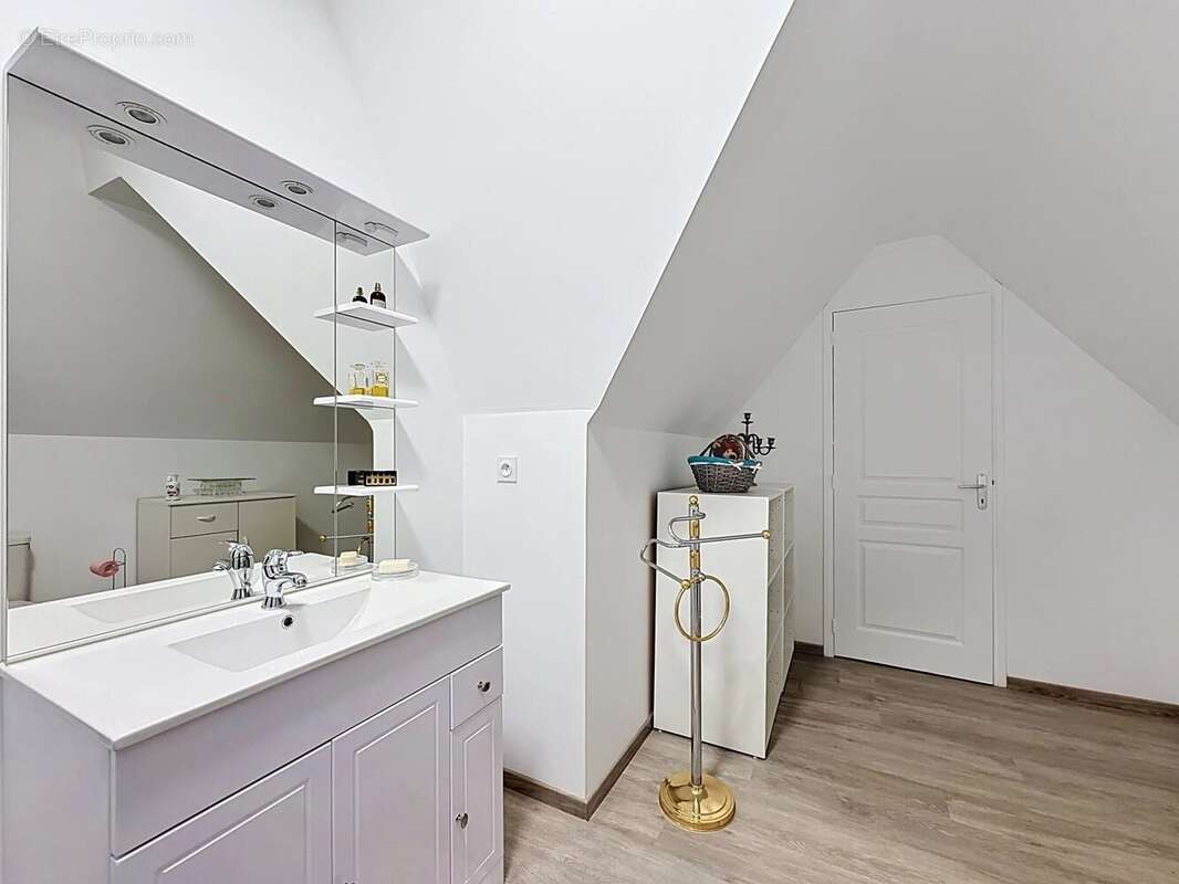 Maison 217 m² à Touques  - photo 25