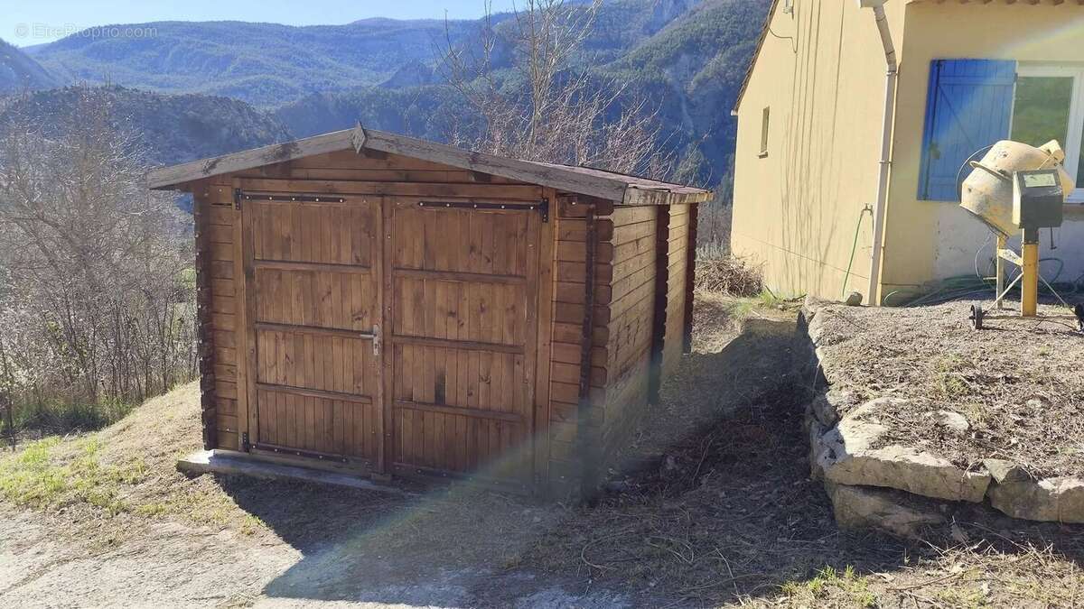 Maison à SAINT-BENOIT