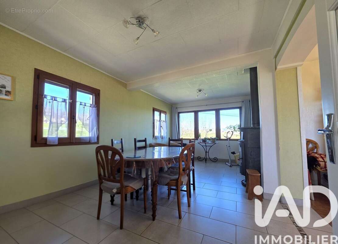 Photo 4 - Maison à ASTAILLAC