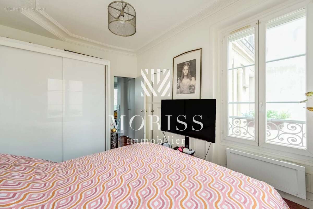 Appartement à PARIS-19E