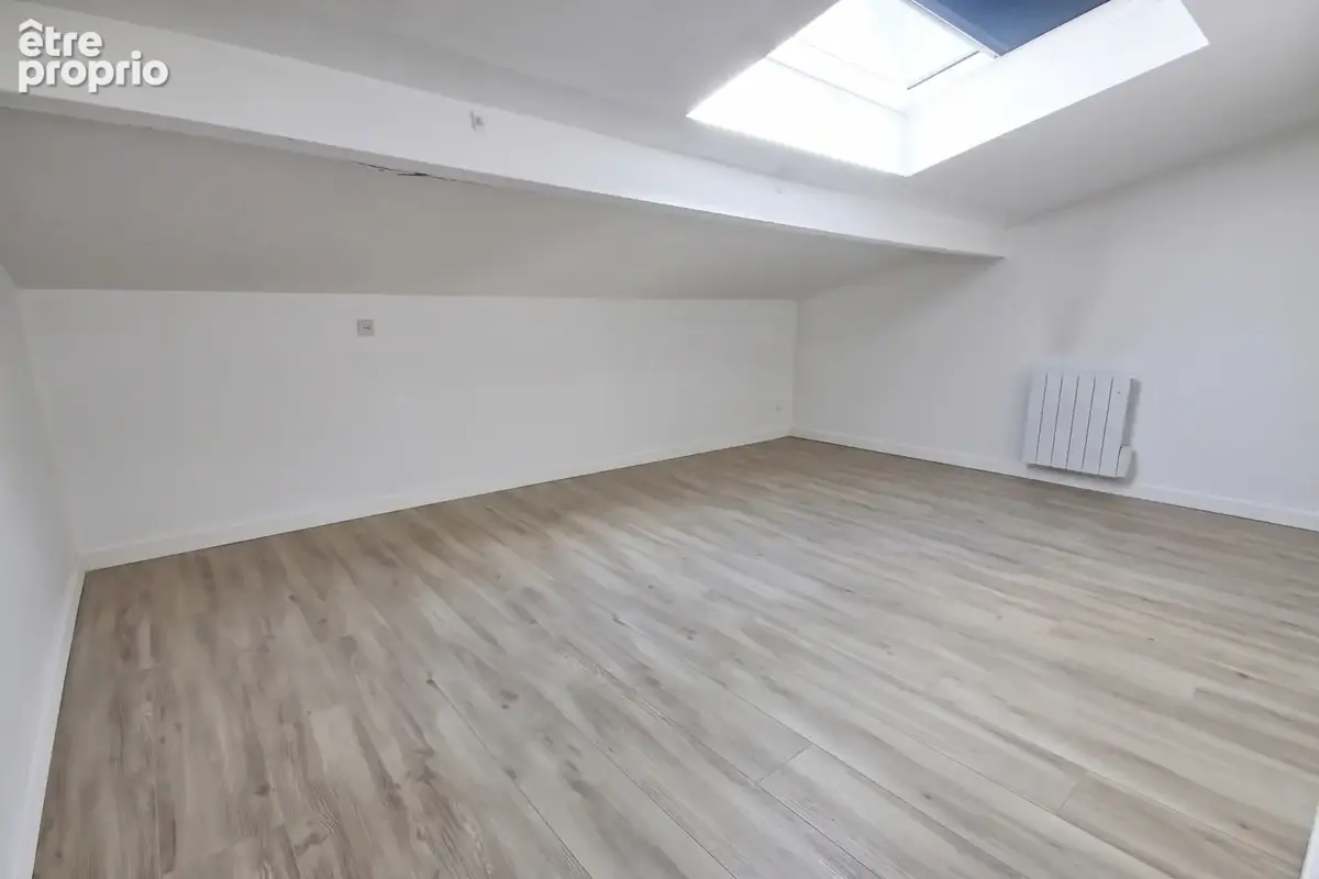 Bacalan   Maison en pierre 147 m2 au sol   Jardin, piscine et garage - photo 11
