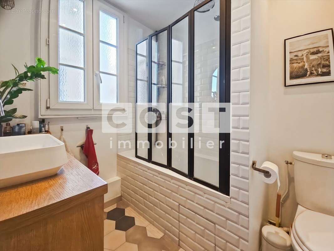 Appartement à ASNIERES-SUR-SEINE