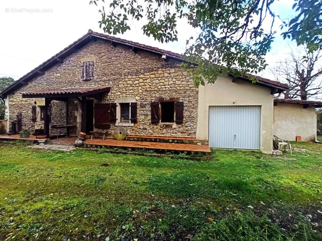 Maison à AIRE-SUR-L'ADOUR