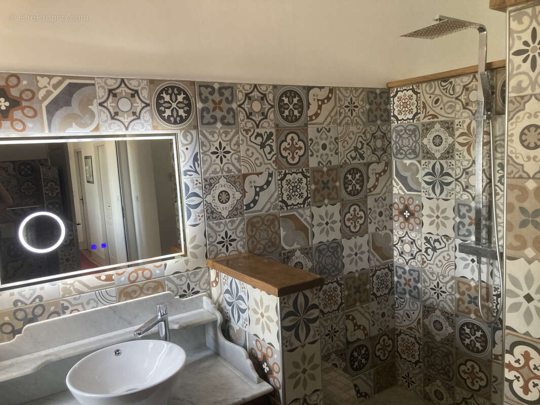 Maison à SAINT-VITE